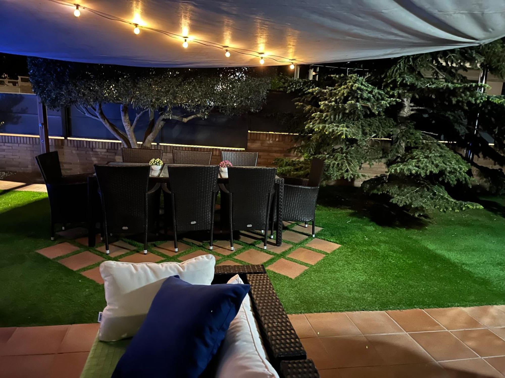 Washingtonia Villa Near Sitges Canyelles  Exterior photo