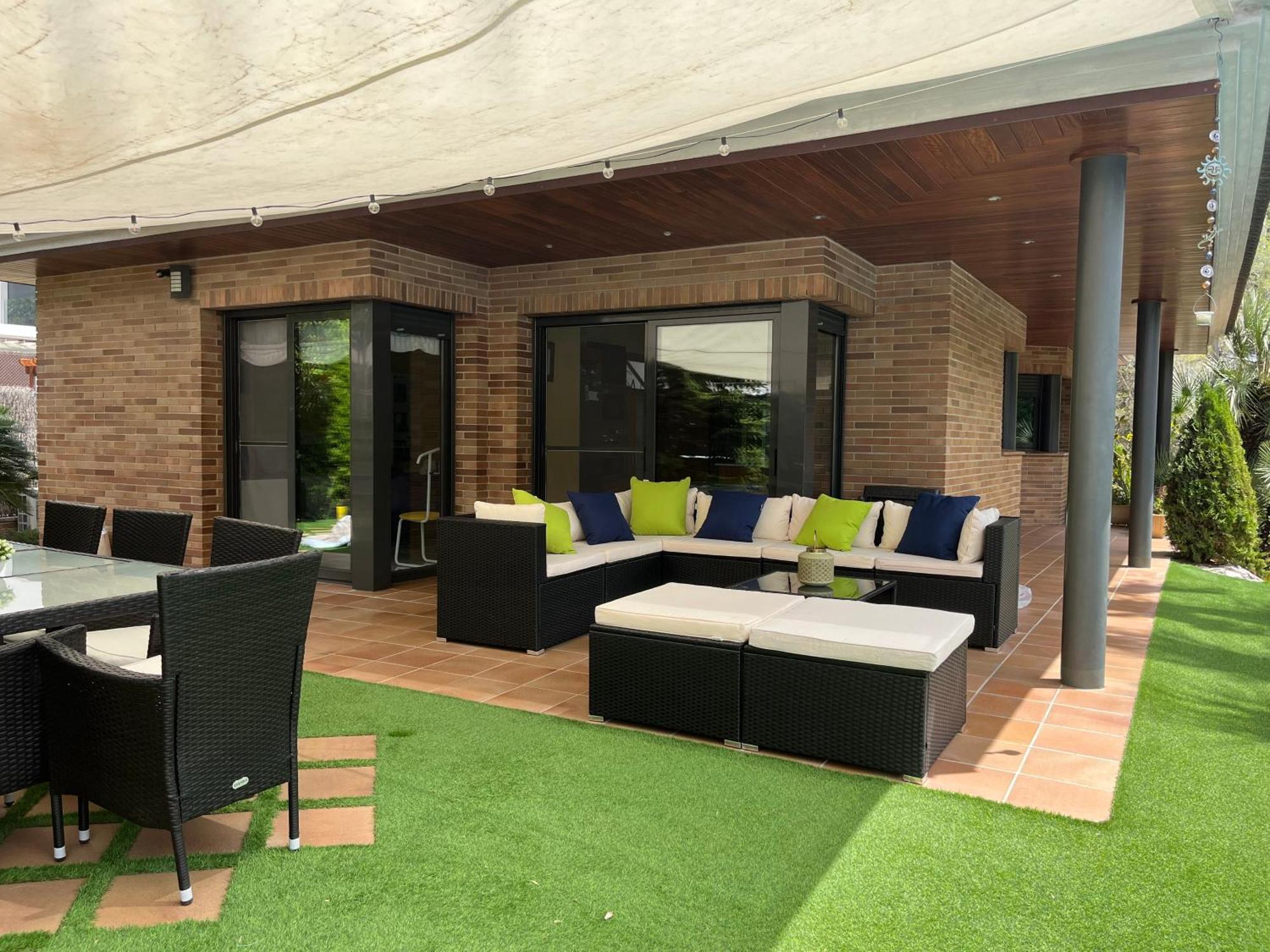 Washingtonia Villa Near Sitges Canyelles  Exterior photo